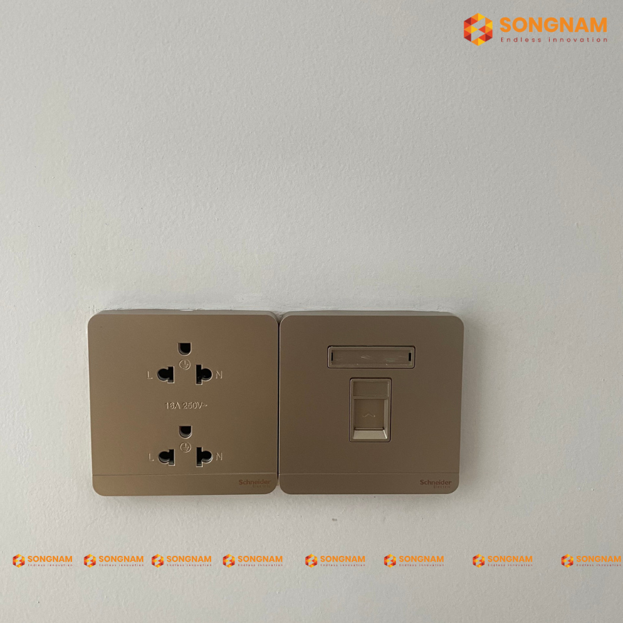 BỘ Ổ CẮM, CÔNG TẮC THÔNG MINH TẠI CĂN HỘ HAN JARDIN – NGOẠI GIAO ĐOÀN