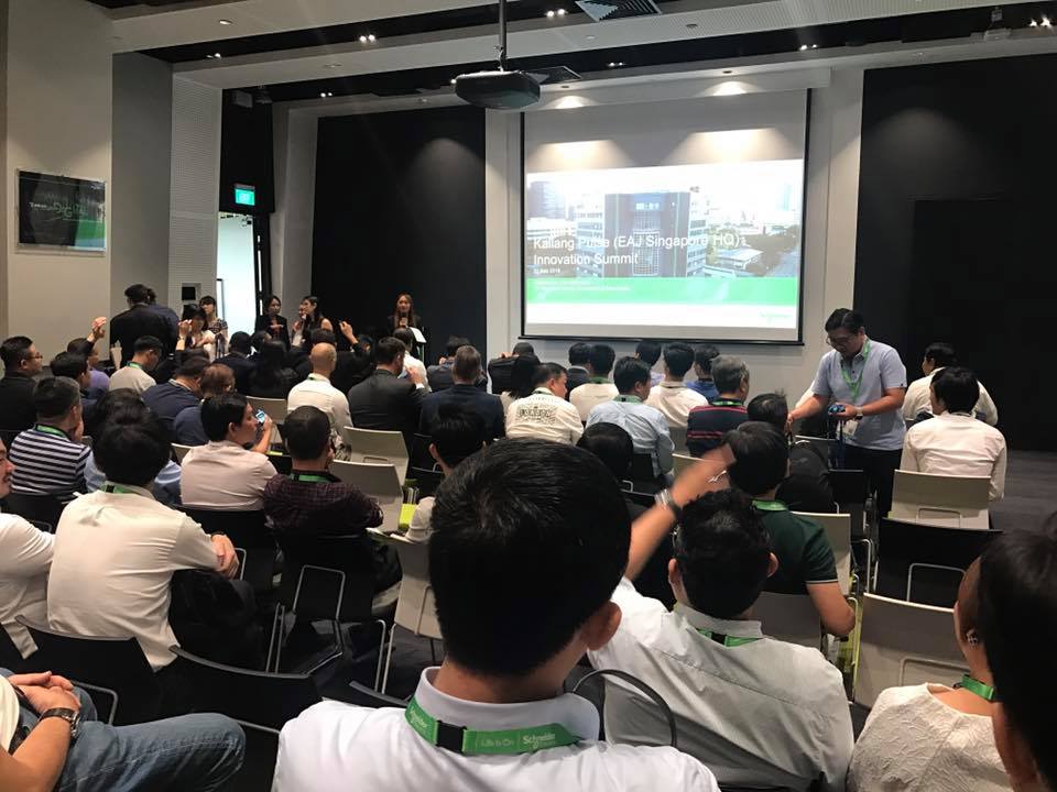 Innovation Summit tại Singapore
