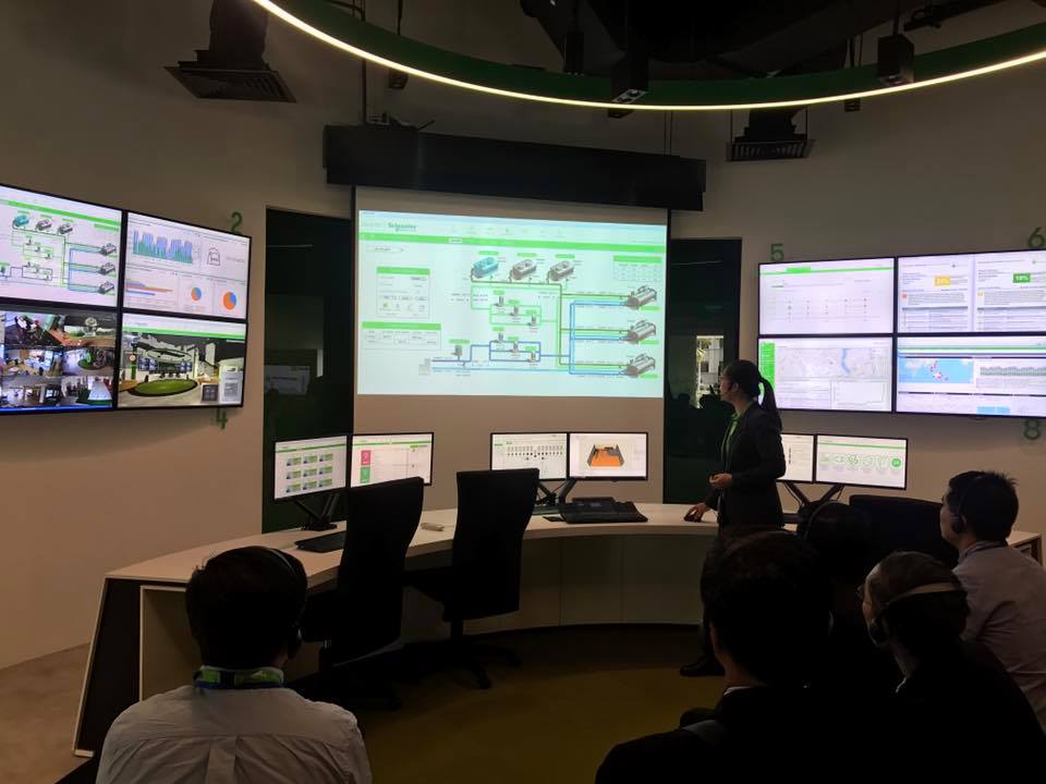 Innovation Summit tại Singapore