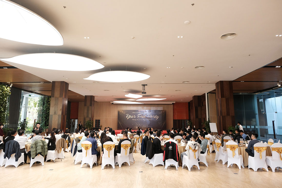 YEAR END PARTY 2022