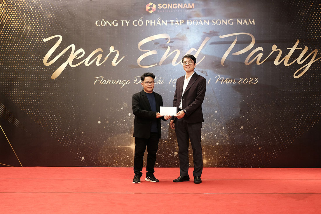 YEAR END PARTY 2022