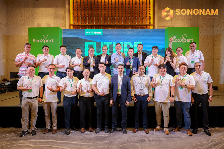 Song Nam Group được vinh danh ở hạng mục Partner of the Year 2022 khu vực EAJ Châu Á TBD (None TQ) tại BangKok