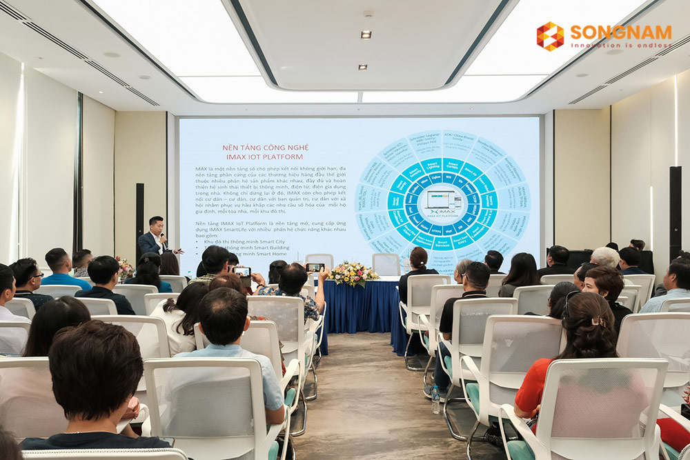 Lễ ký kết hợp tác phát triển trung tâm điều hành IOC giữa Tập đoàn Tân Á Đại Thành và  Song Nam